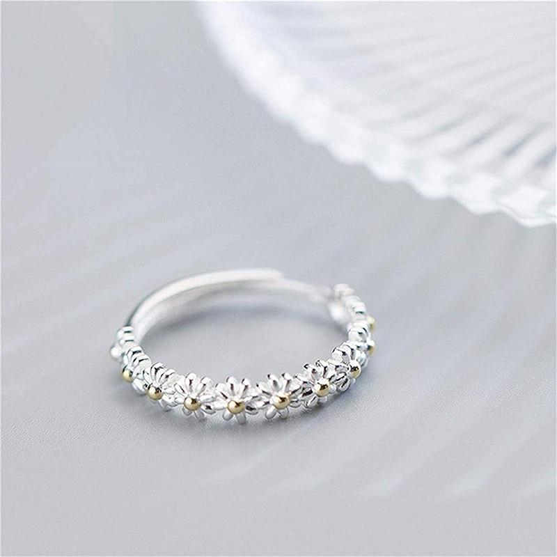 Anillo Marguerite – Plata & suavidad pintada