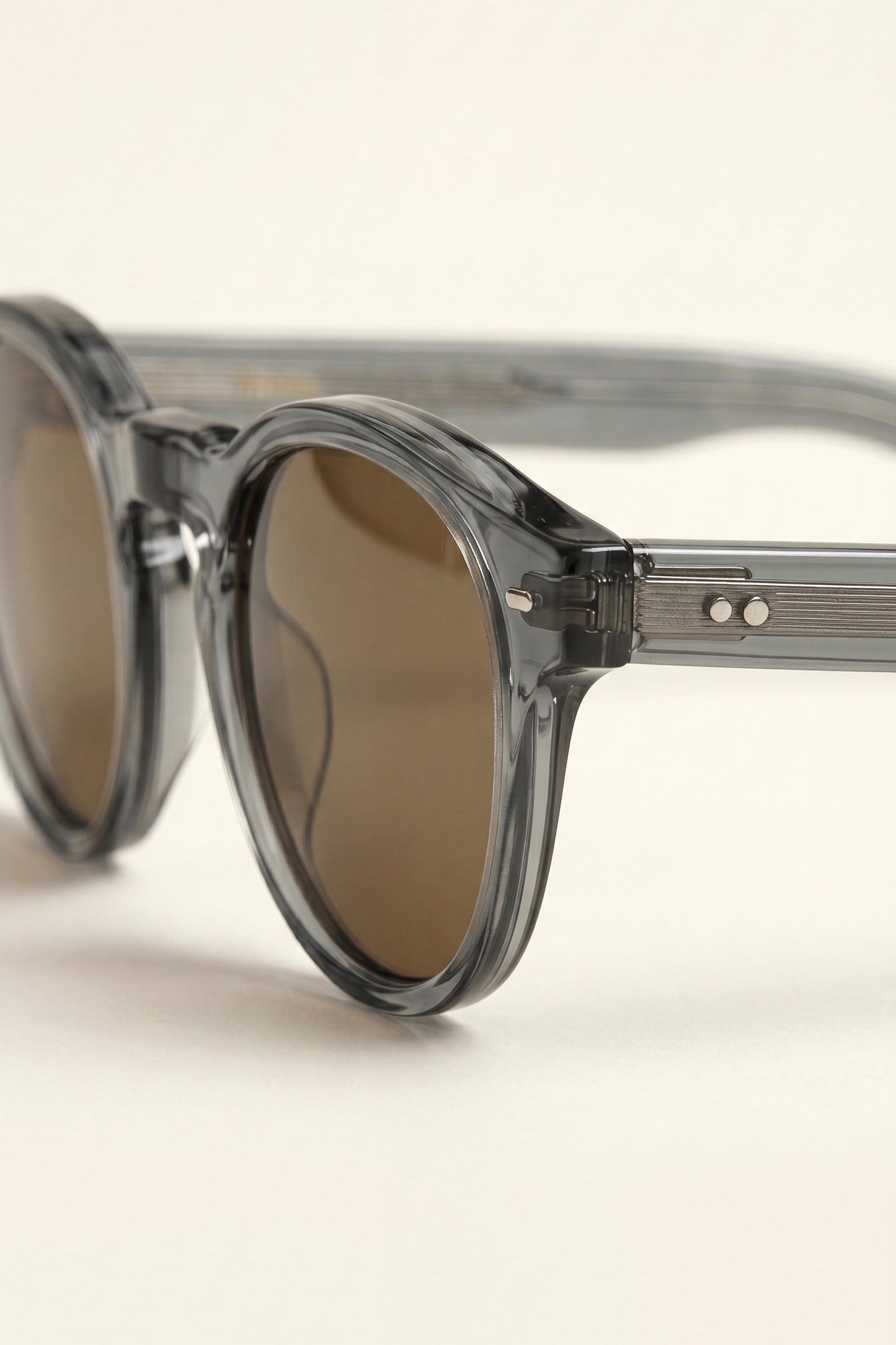 Dante | Gafas de Sol Gris Humo