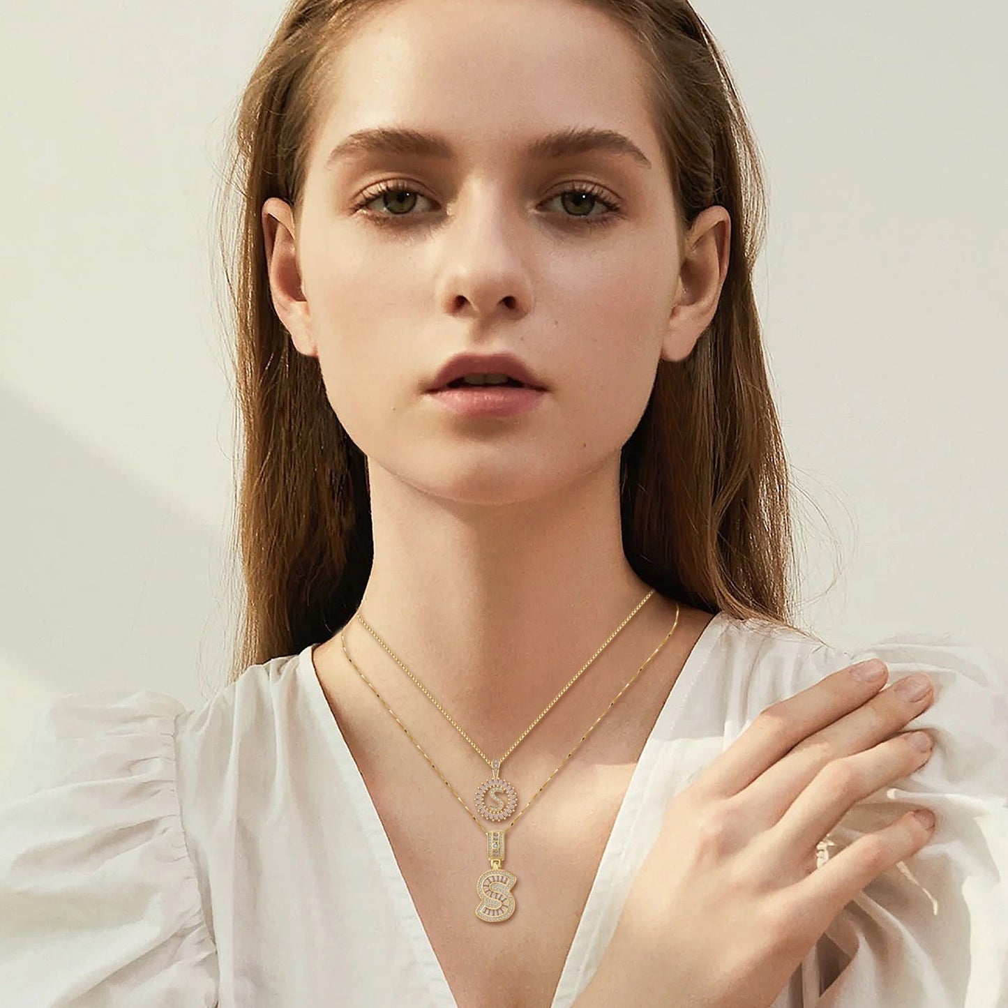 Set de collares con inicial en moissanita