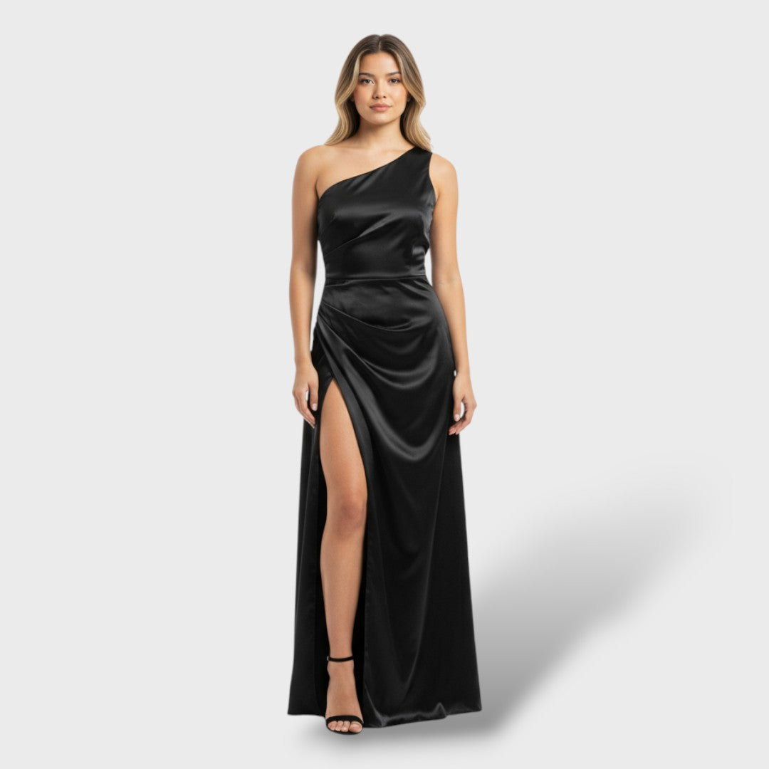 Vestido elegante de satén con abertura lateral