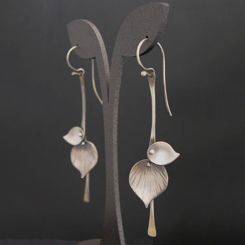 Pendientes vintage de plata en forma de hoja