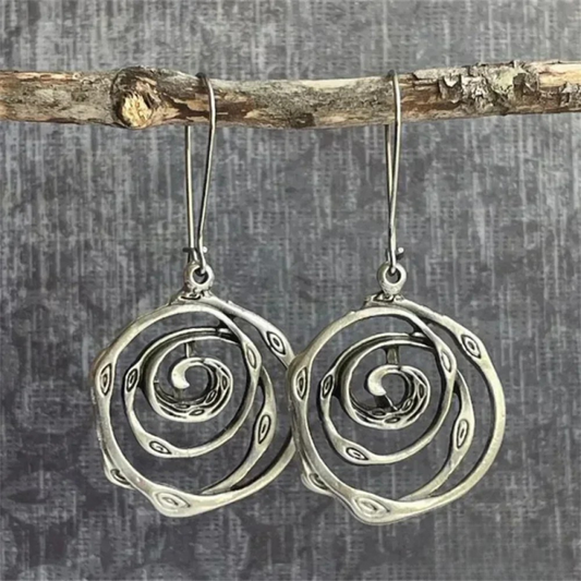 Pendientes laberinto de plata