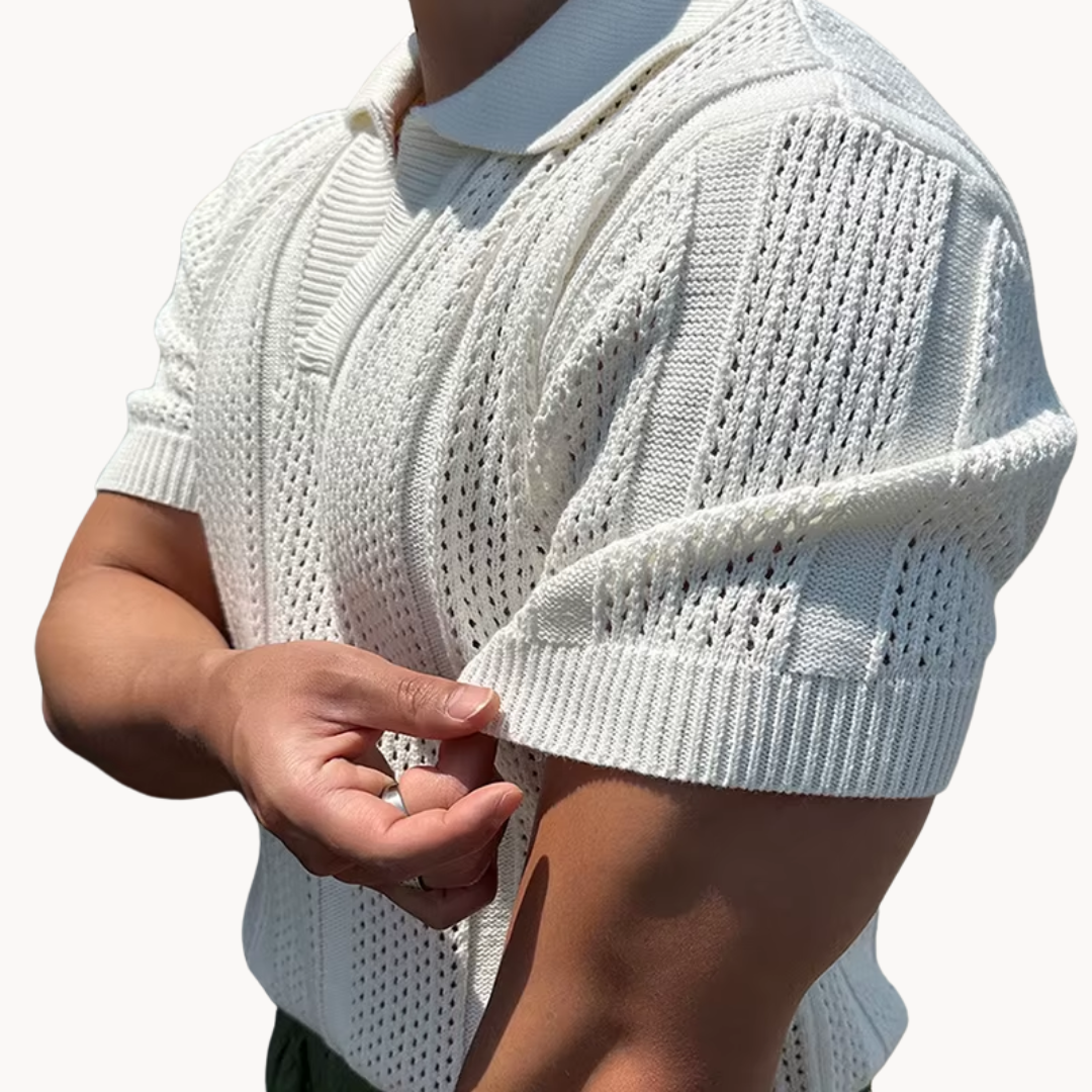 Camisa de Malla con Cuello Abierto Aurel