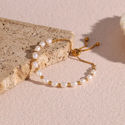 Elegante pulsera romántica con perlas