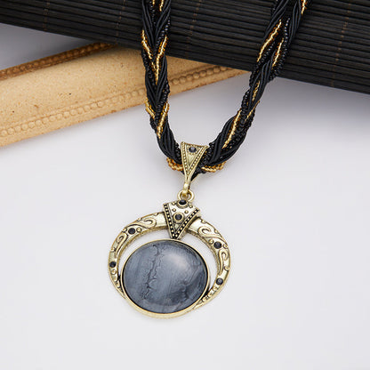 Colgante boho con dije