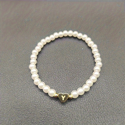 Pulsera chic con inicial de corazón (A–Z)