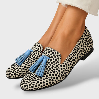 Mocasines Femeninos Decorados con Cuentas Elegantes