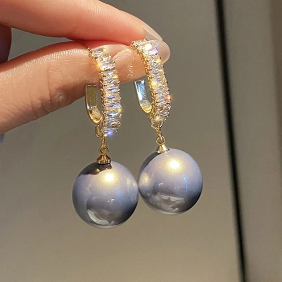 Pendientes chic con perla y circonita