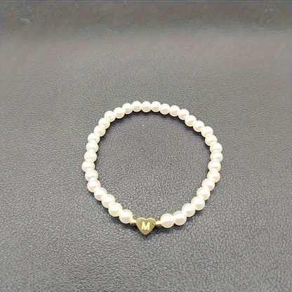 Pulsera chic con inicial de corazón (A–Z)