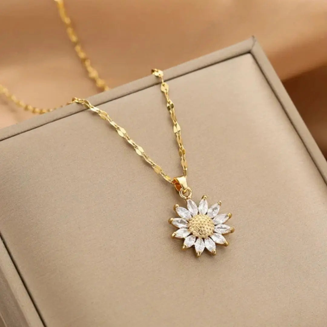 Collar con colgante de girasol en oro y cristal