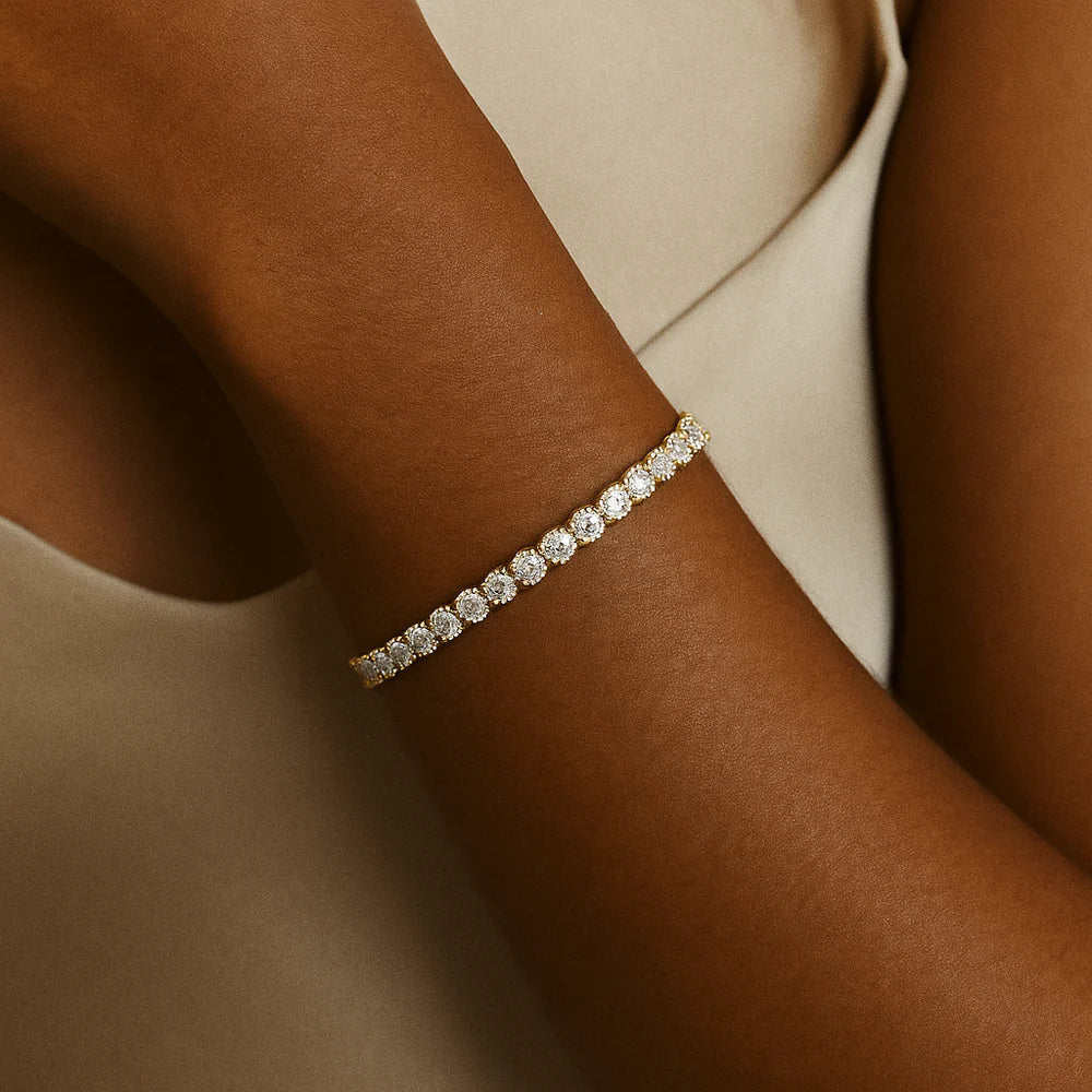 Pulsera tenis de oro con moissanita