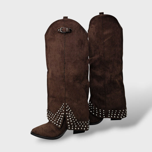 Botines de Tacón con Tachuelas Elegantes