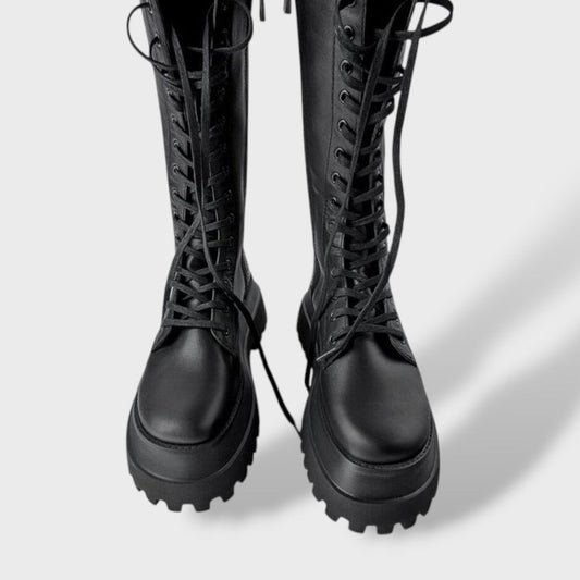 Botas Altas Mujer Negras con Cordones y Suela Track