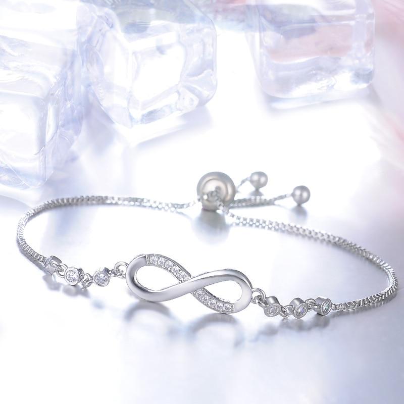 Pulsera chic ajustable en oro rosa con forma de infinito
