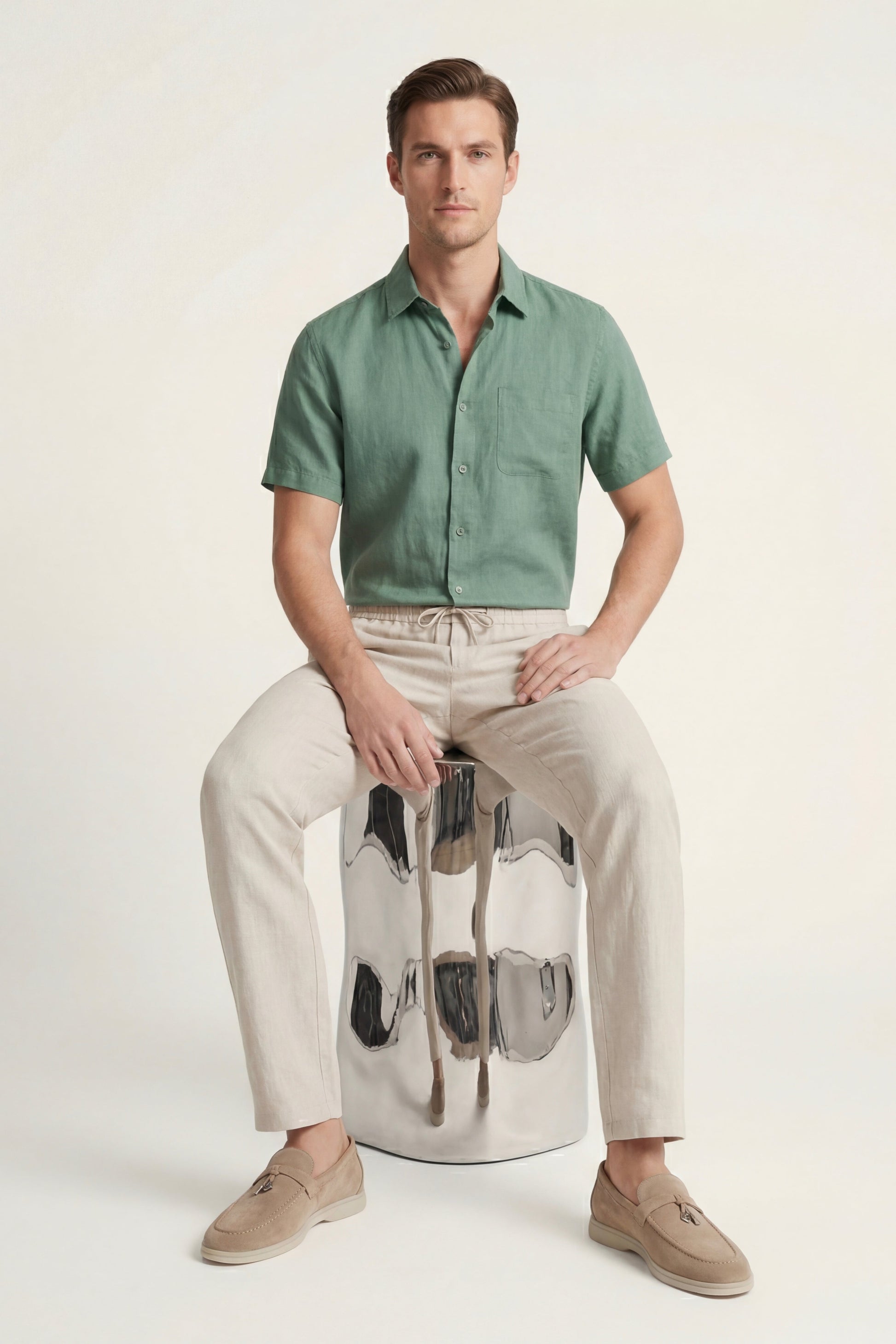Trento de Luna Bellucci, conjunto de lino para hombre en verde/beige