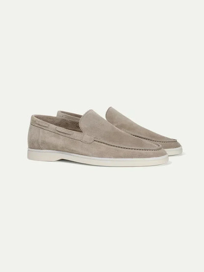 Lorenzo | Mocasines Clásicos de Ante Gris Claro