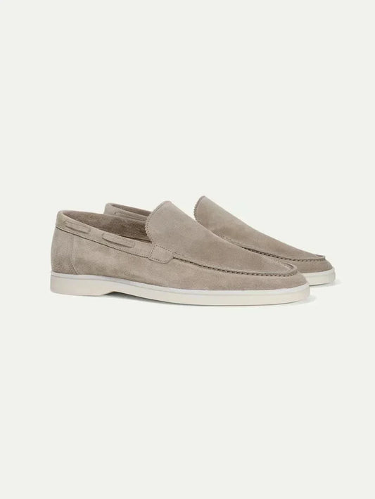Lorenzo | Mocasines Clásicos de Ante Gris Claro