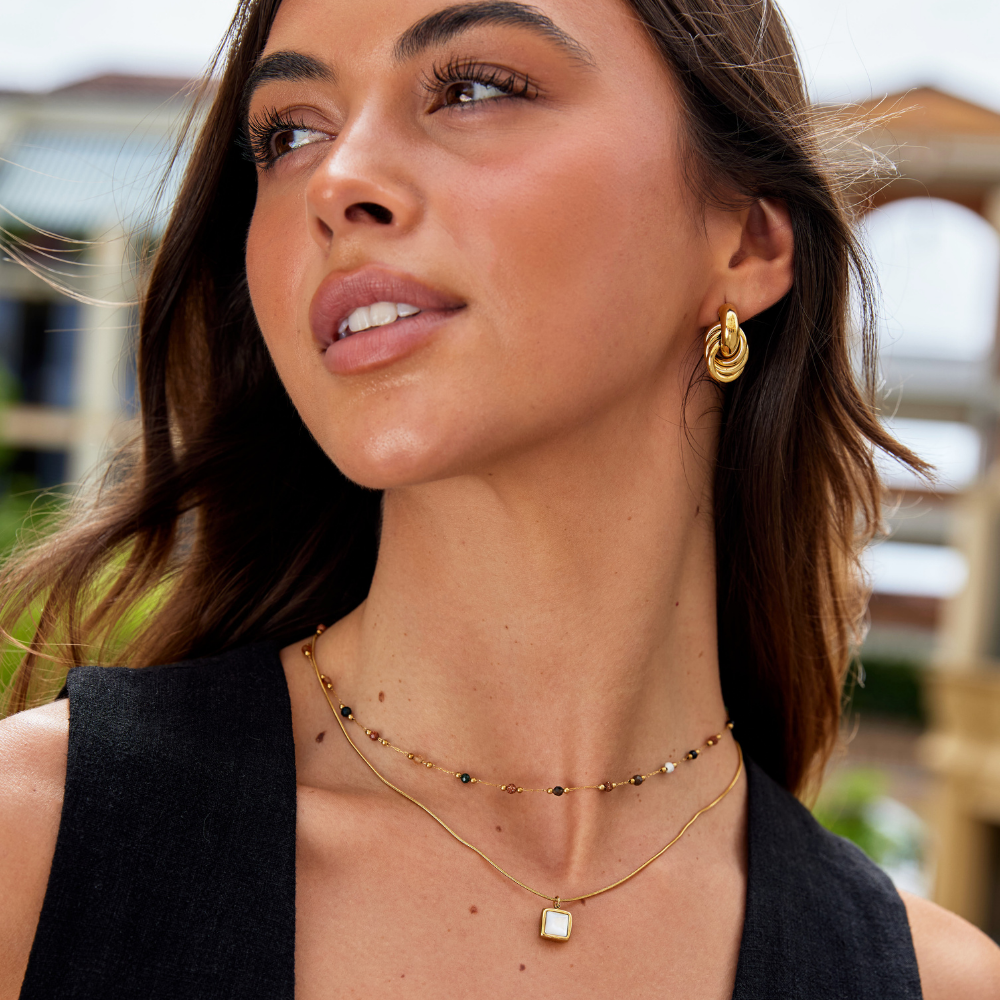 Collar minimalista con piedra