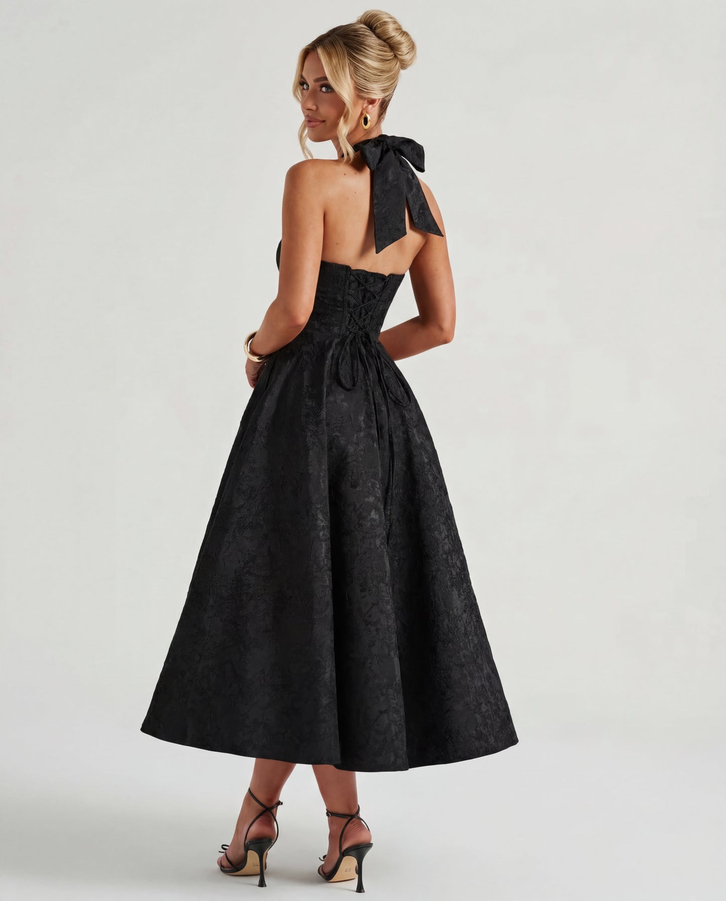 Charlotte – Sculpted Halter Midi Dress