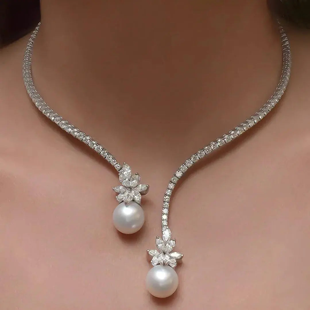 Collar elegante con perlas de plata de ley