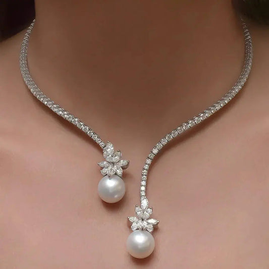 Collar elegante con perlas de plata de ley