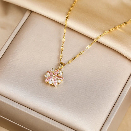 Collar Sakura Rose Romantique en acero inoxidable