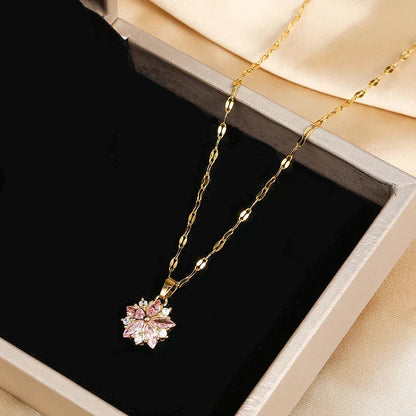Collar Sakura Rose Romantique en acero inoxidable