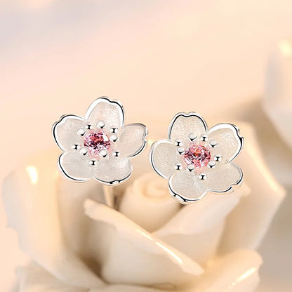 Pendientes de botón en forma de flor con circonita