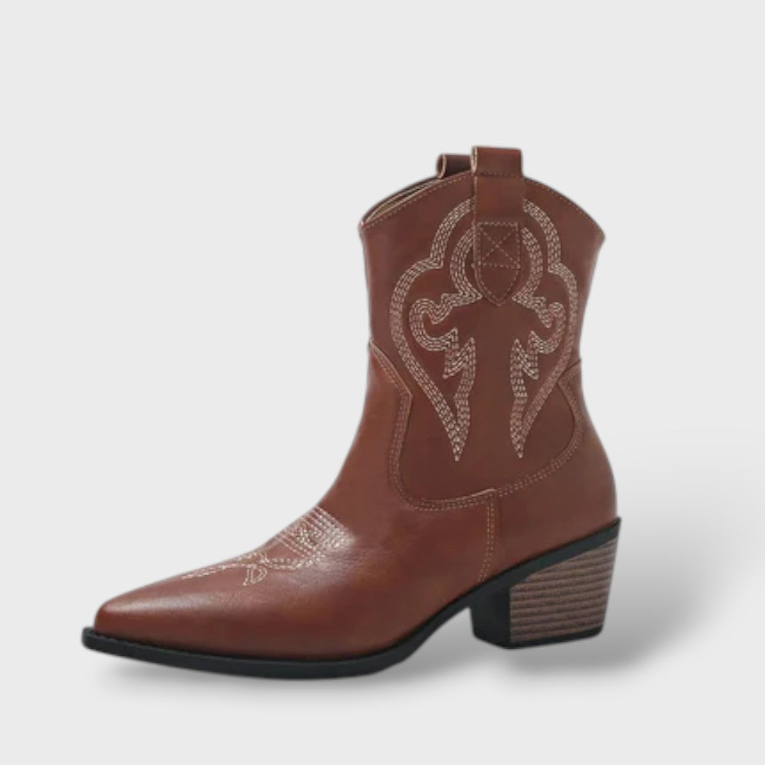 Botas retro bordadas con tacón ancho