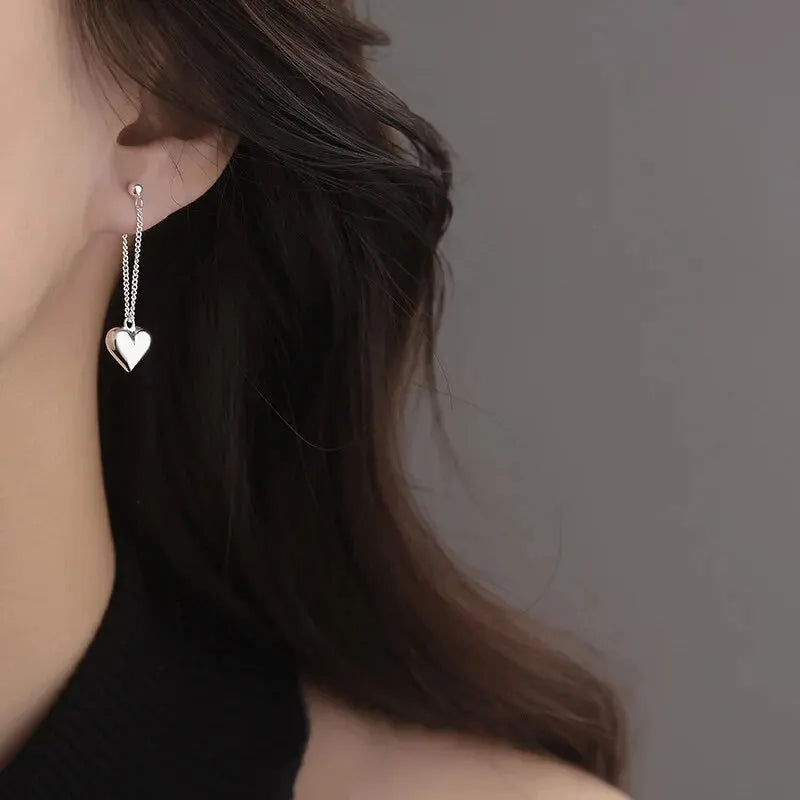 Pendientes antiguos en forma de corazón geométrico