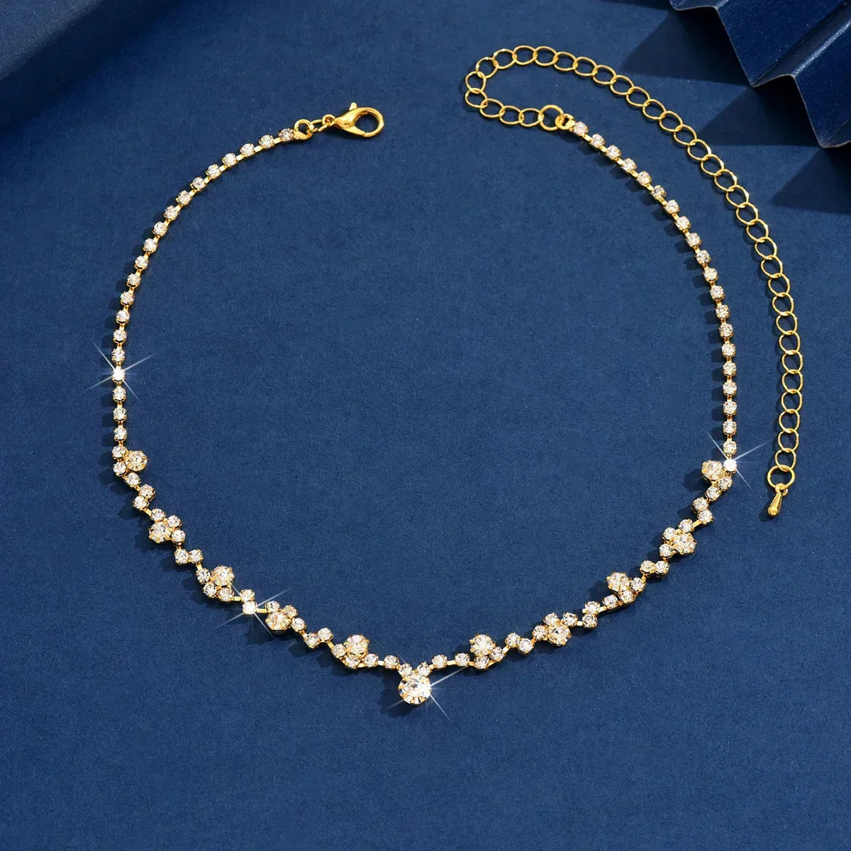 Collar de boda elegante con diamantes