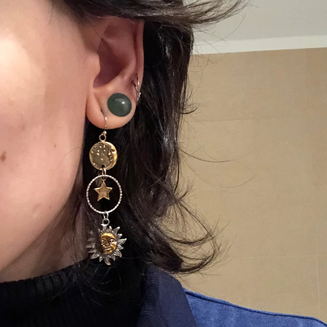 Pendientes colgantes con colgante de sol y luna