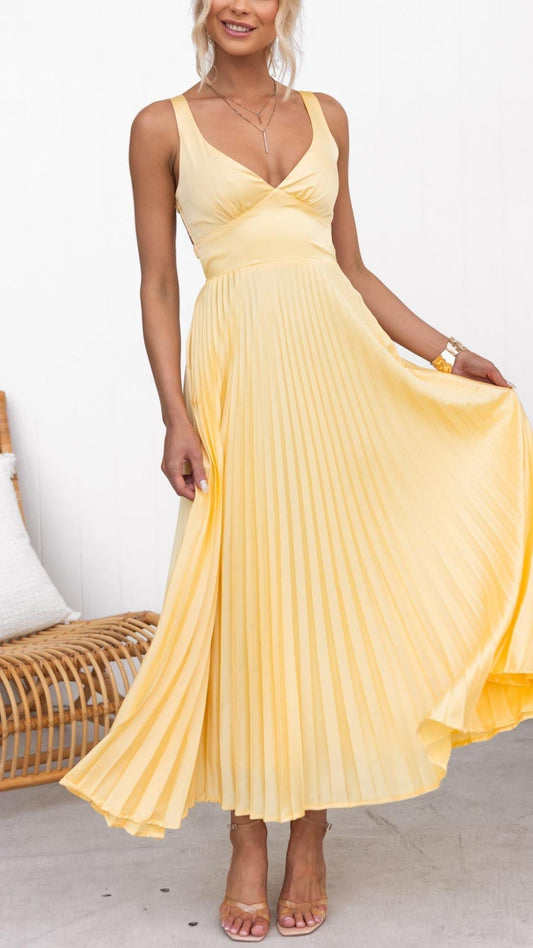 Maria - Maxi Vestido Amarillo Plisado Con Escote En V