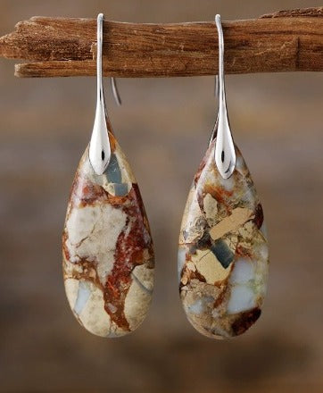 Pendientes chic con piedra ovalada