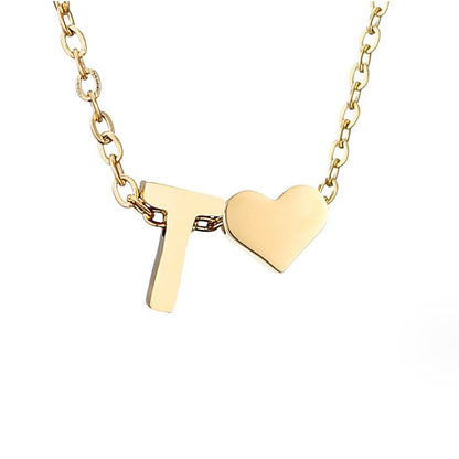 Collar de inicial atemporal con colgante de corazón