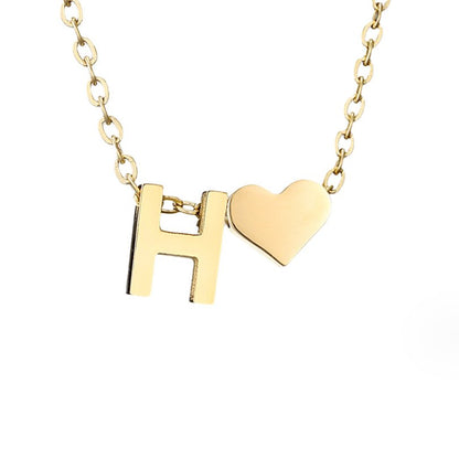 Collar de inicial atemporal con colgante de corazón