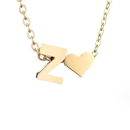 Collar de inicial atemporal con colgante de corazón