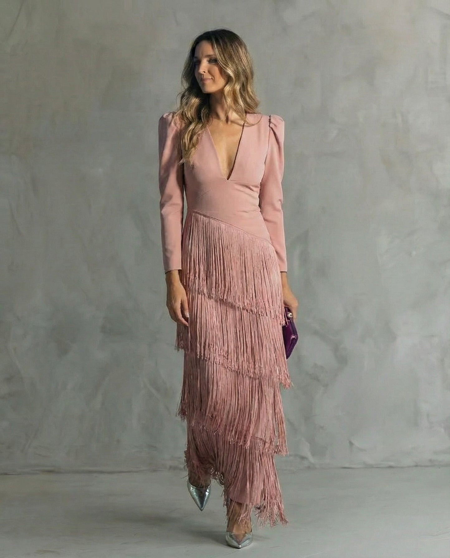 Alessia ™ Vestido midi elegante con mangas de flecos