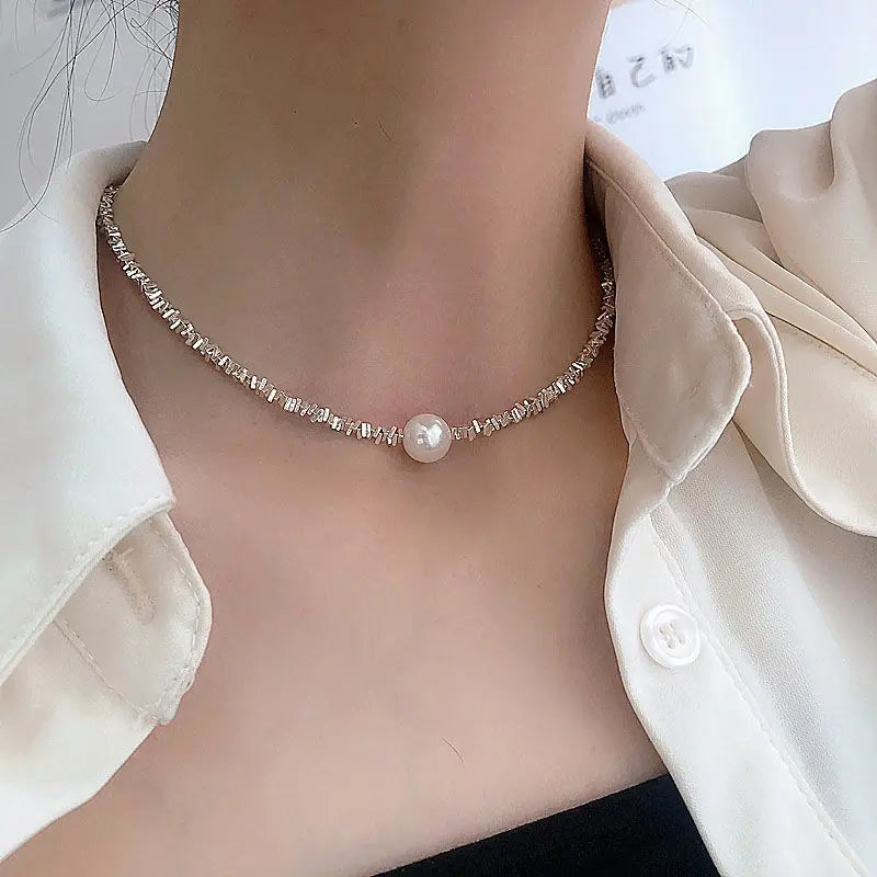 Collar vintage con perlas
