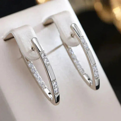 Pendientes sofisticados con circonitas