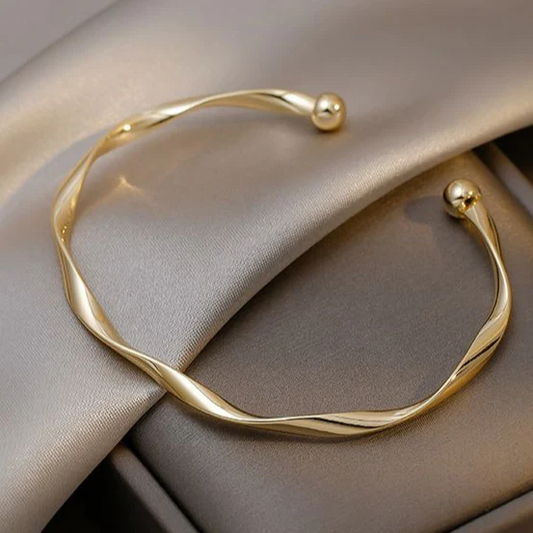 Pulsera de oro elegante