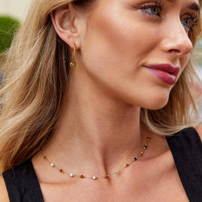 Collar minimalista con piedra
