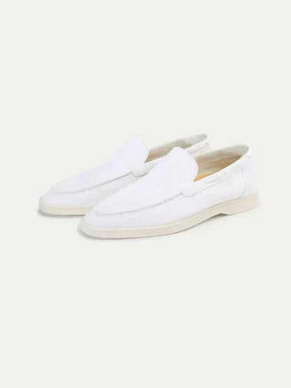 Lorenzo | Mocasines Clásicos de Ante Blanco Perla