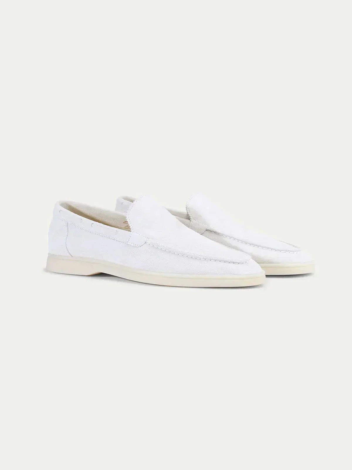 Lorenzo | Mocasines Clásicos de Ante Blanco Perla