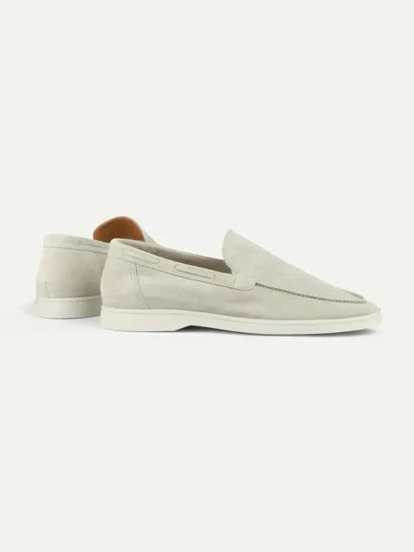 Lorenzo | Mocasines Clásicos de Ante Crema
