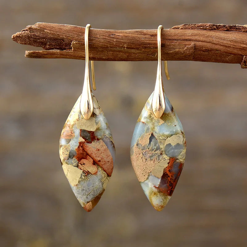 Pendientes en forma de gota con piedra natural